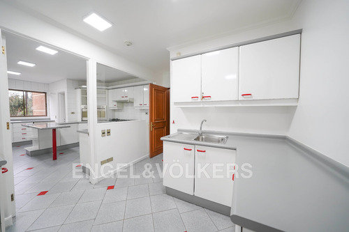 Imagen 8 de 15 de Gran Departamento En San Damián