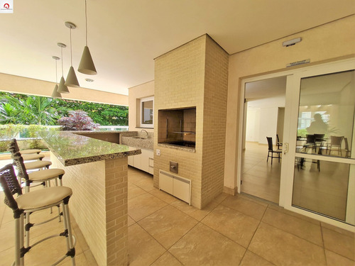 Imagem 25 de 30 de Praia Das Pitangueiras - Calçadão - Guarujá - 3 Dormitórios (1suíte) - Sala Para 3 Ambientes - Varanda Gourmet - 2 Banheiros - Vista Para O Mar - Ap05789 - 69289396