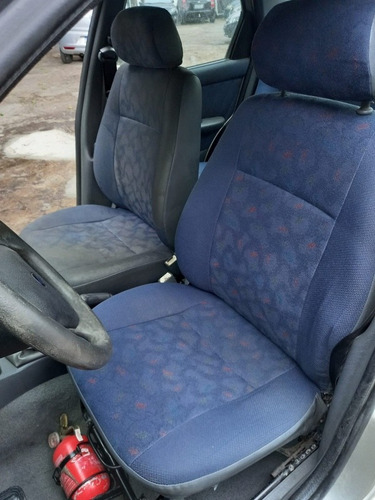 Imagem 1 de 4 de Higienização Interna Automotiva
