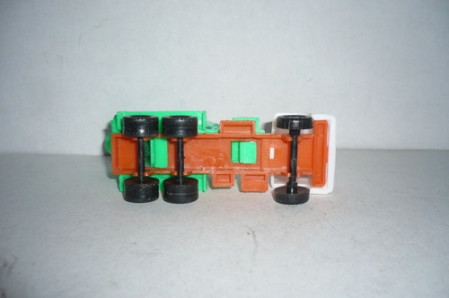 Camion Revolvedora De Cemento - Camioncito De Juguete Escala
