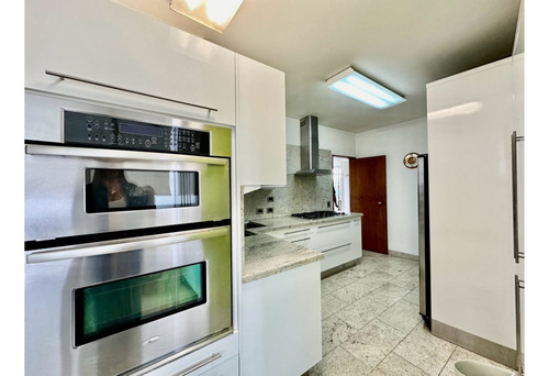 Se Alquila Apto 380m2 4h+s/5b/4p Sebucan