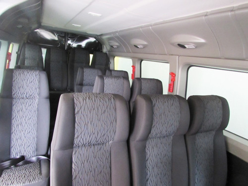 Imagem 9 de 14 de Renault Master Executiva Preta
