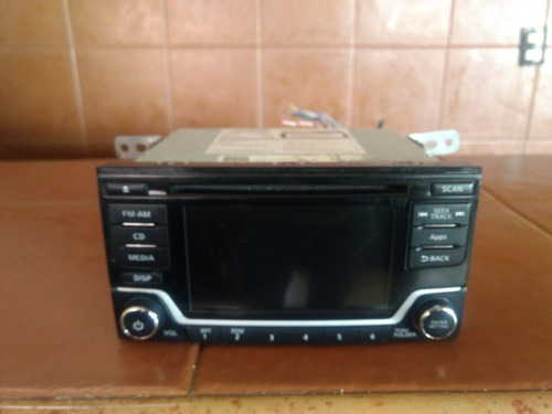 Estereo Original Nissan Versa Sentra ,con Arneses