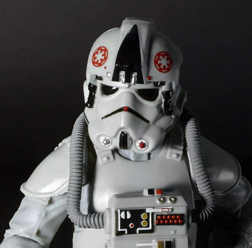 Figura Star Wars The Empire Strikes Back 40th / At At Driver (Usado)