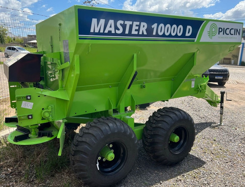 Distribuidor De Sólidos Piccin Master 10.000 D Ano 2024