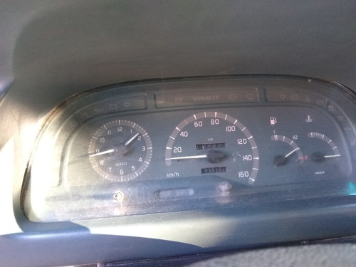 Imagen 4 de 9 de Renault Trafic 2.2 T 310 1996