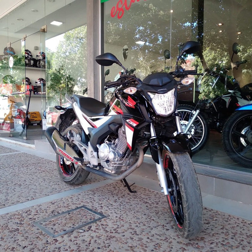 Imagen 2 de 16 de Honda Cb Twister 250 Negra - Consulta Financiación -