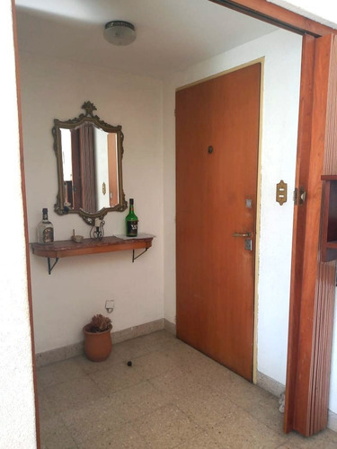 Imagen 4 de 11 de Venta / Departamento 2 Ambientes A La Calle Con Cochera / Mar Del Plata