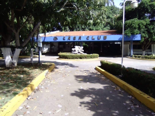 Imagen 2 de 8 de Accion De Club Oricao. 0414-2250913