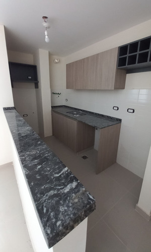 Venta Departamento De 2 Dormitorios A Estrenar! Con Cochera En Nueva Córdoba!!