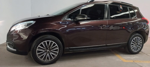 Imagen 12 de 25 de Peugeot 2008
