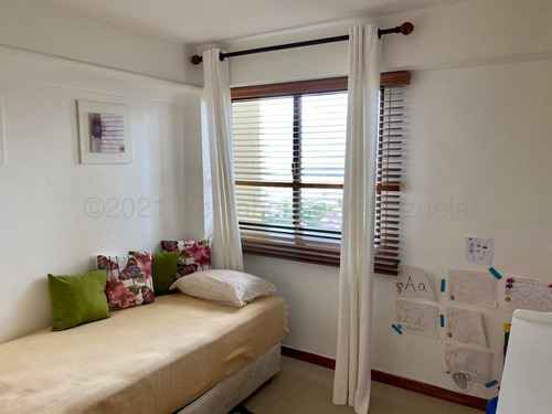 Imagen 9 de 12 de Apartamento En Venta Alto Prado Cc 04126395561