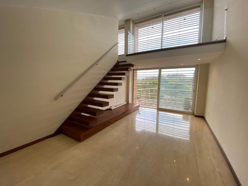 Imagen 2 de 15 de Venta Ph 100mts2 2h/2b/2pe Altos De Villanueva 0267