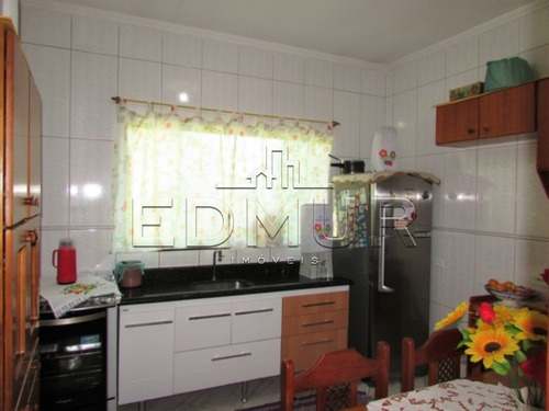 Sobrado - Vila Camilopolis - Ref: 1376 - V-1376