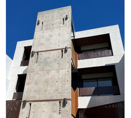Imagen 2 de 13 de Departamento De 1 Ambiente - Zona Oeste - Merlo Centro - A Estrenar