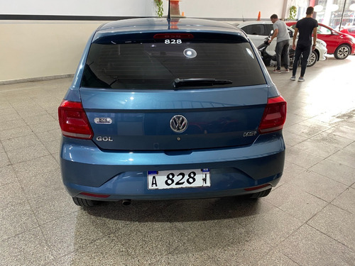 Imagen 6 de 11 de Volkswagen Gol Trend 1.6 Trendline 2017