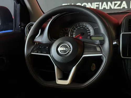 Nissan March 1.6 Sense At