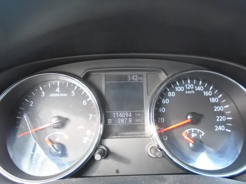 Nissan Qashqai 2.0l 4wd +2 4x2