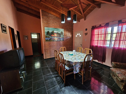 Cabaña En La Cumbre Cba.