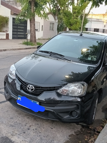 Toyota Etios 1.5 Sedan X