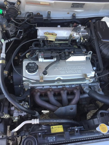 Mitsubishi Lancer 1.5 Glxi Hatchback