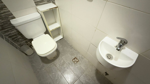 Casa En Venta Con Parque Cancha Futbol , Pileta