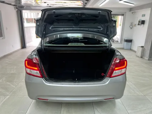 Suzuki Swift Dziere AT 2023