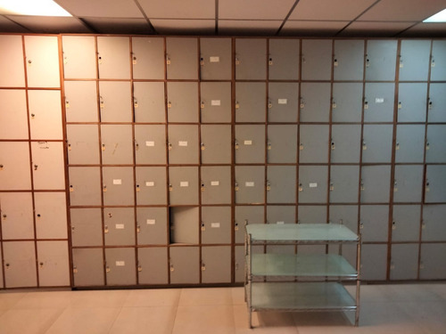 Imagen 4 de 12 de #1613 Local 800m2 California Norte.