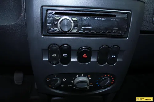 Renault Sandero 1.6 Authentique Mt