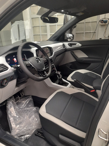 Imagen 9 de 15 de Volkswagen T-cross 2022 1.0 200 Tsi Highline Aut