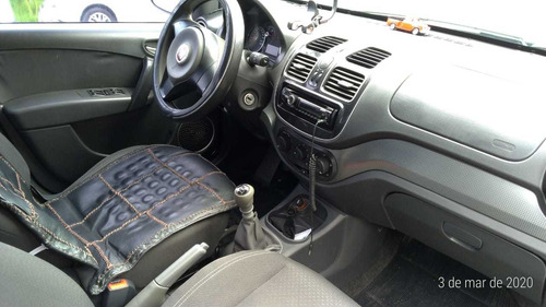 Fiat Grand Siena 1.4 Attractive Flex 4p 2012