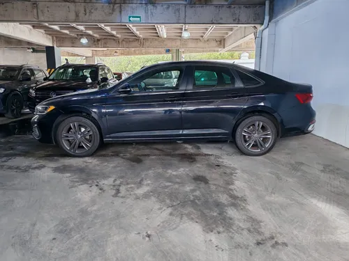 Volkswagen Jetta 2.5 Sportline Tiptronic At