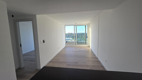 Apartamento De 1 Dormitorio Y Garaje En Alquiler En Carrasco Este