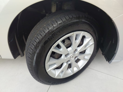 Renault Logan 1.0 12V SCE ZEN