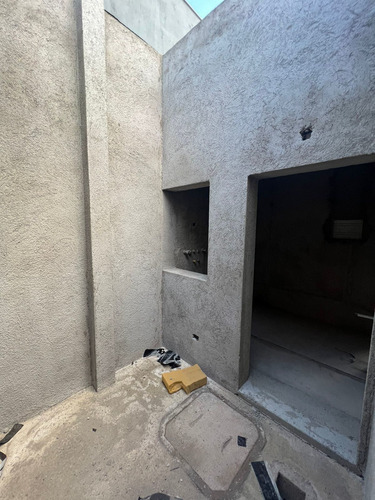 Imagen 20 de 30 de Casa En Obra Avanzada En Barrio Privado Pinar Del Sol V.