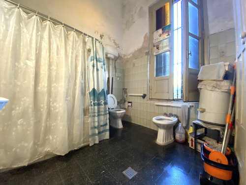 Imagen 12 de 30 de Casa De 5 Dormitorios A Reciclar En Venta Roldan Ideal Proyecto