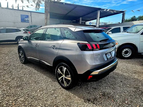 Peugeot 3008 1.6 Active At