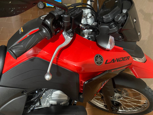 Yamaha Lander 250 2025/2025 (emplacando)