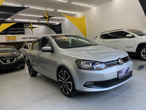 Imagem 2 de 11 de Volkswagen Voyage 2013 1.6 Vht Total Flex I-motion (new) 4p