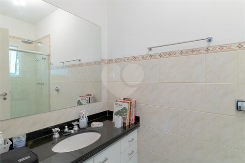 Imagem 25 de 30 de Casa Em Condomínio Com Segurança Presencial 24hs E Lazer Privativo!! - Reo375075