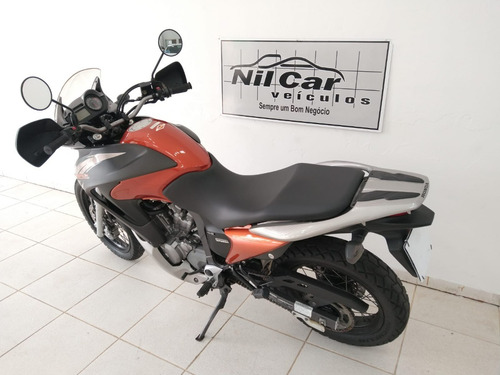 Imagem 8 de 15 de Honda Transalp 700