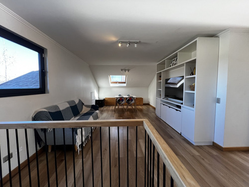 Preciosa Casa Remodelada En Pie Andino