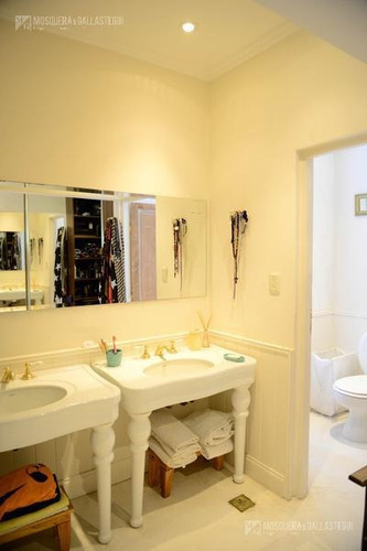 Imagen 15 de 21 de Increíble Casa De Estilo Moderno En Santa Catalina - Villanueva