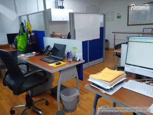 Oficina En Venta En El Poblado. Cod V7866