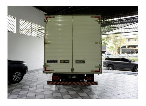 Imagem 8 de 15 de Iveco Daily City 30s13 Chassi 2p (diesel)(e5)