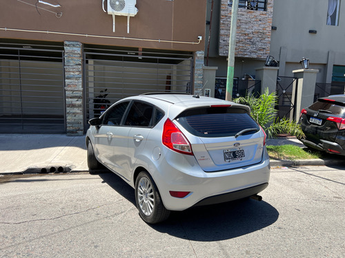 Ford Fiesta Kinetic 1.6 Se Plus Powershift 120cv