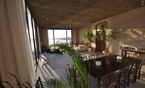 Imagen 16 de 26 de Espectacular Casa Frente Al Mar
