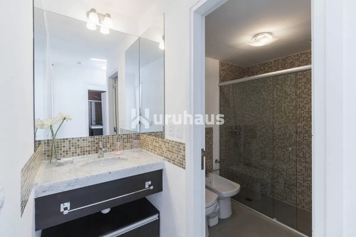 Venta Apartamento Dos Dormitorios Punta Del Este Edificio Icon Brava