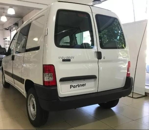 Imagen 17 de 21 de Peugeot Partner 0km 2022 Furgon Patagonica Confort B