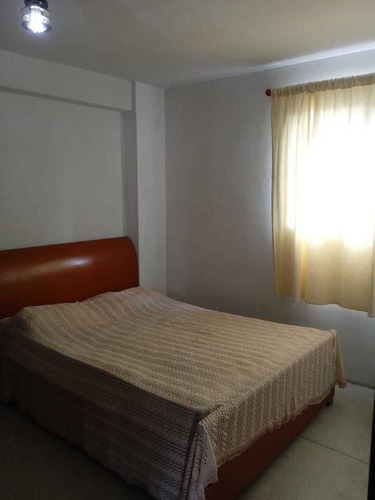 Imagen 10 de 17 de Venta Apto El Llanito Av Tamanaco